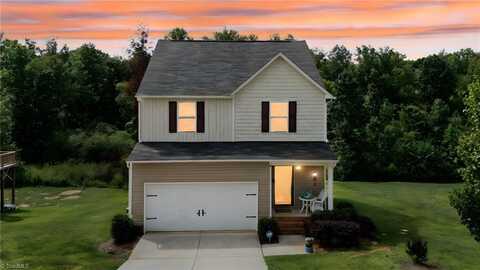 1377 Robins Nest Drive, Asheboro, NC 27203