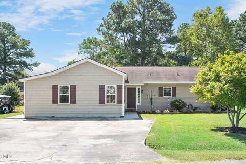 30 E Lynn Street, Coats, NC 27521