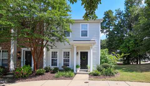 11 Suncrest Court, Durham, NC 27703