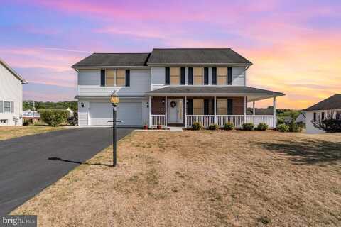 61 MEADE DRIVE, CARLISLE, PA 17013