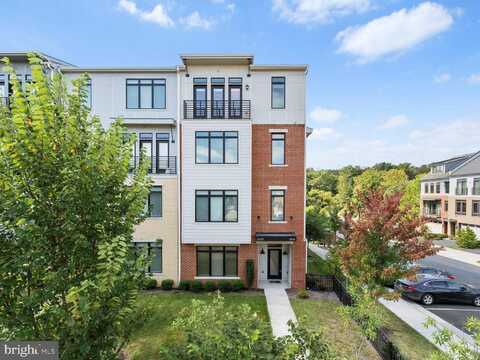 1000 RIBBON LIMESTONE TERRACE SE, LEESBURG, VA 20175