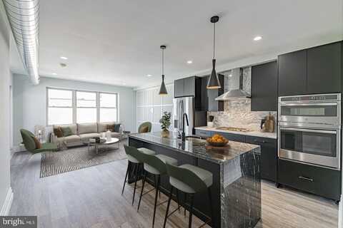 526 BROWN STREET, PHILADELPHIA, PA 19123