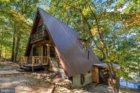 302 TUSCARORA TRAIL, BERKELEY SPRINGS, WV 25411