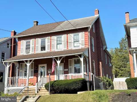 132 BECKLEY STREET, WERNERSVILLE, PA 19565