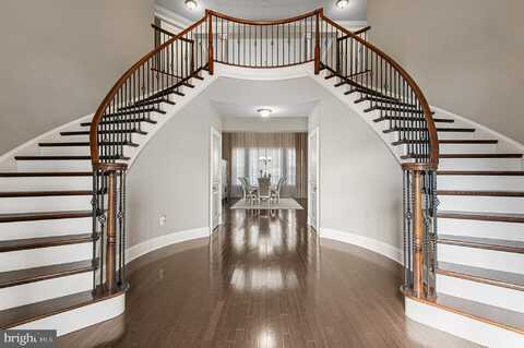 23 OXFORD DRIVE, IVYLAND, PA 18974