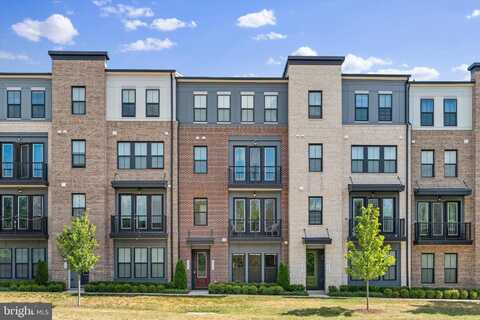 43234 FARRINGDON, ASHBURN, VA 20148