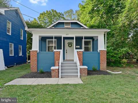 217 OAK STREET, WILLIAMSTOWN, NJ 08094