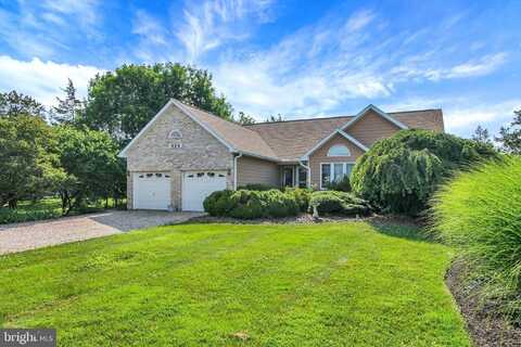 824 HANCOCK DRIVE, GETTYSBURG, PA 17325