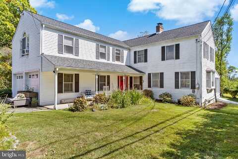 72 POOR FARM ROAD, PENNINGTON, NJ 08534