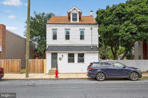 623 E CHESTNUT STREET, LANCASTER, PA 17602