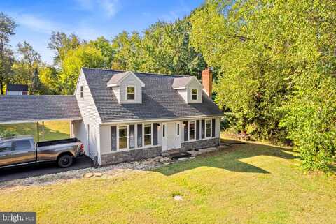 1469 S MOUNTAIN ROAD, DILLSBURG, PA 17019