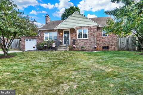 824 RATHTON ROAD, YORK, PA 17403