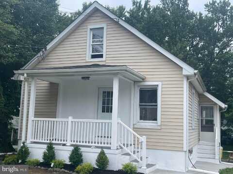 439 PRINCETON AVENUE, CHERRY HILL, NJ 08002
