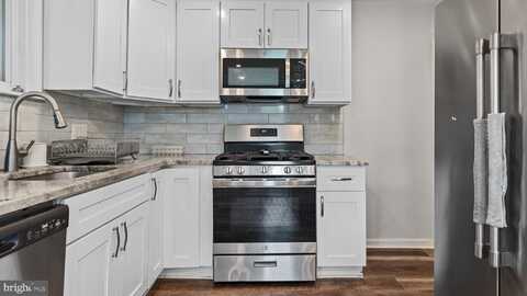 221 FITZWILLIAMS ROAD, BRYN MAWR, PA 19010