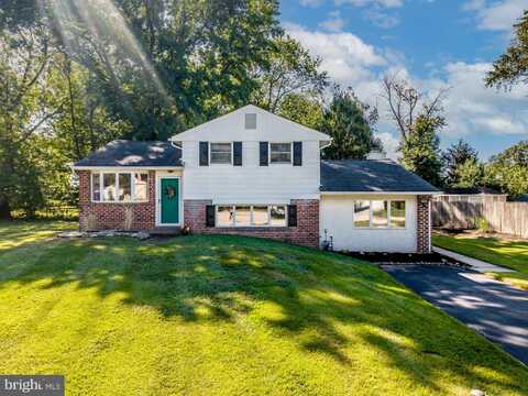 32 MIAMI ROAD, NORRISTOWN, PA 19403