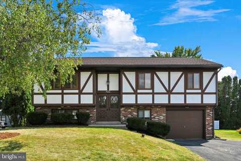 422 CHELSEA DRIVE, LANCASTER, PA 17601