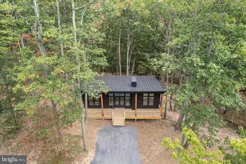 82 CHRIST CHURCH ROAD, HARPERS FERRY, WV 25425