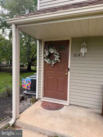 704 ABERDEEN LANE, BLACKWOOD, NJ 08012