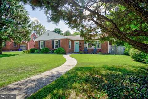709 FAIRWAY, TOWSON, MD 21286