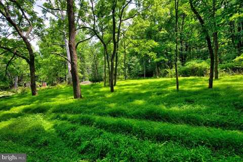 16 BIRCH DRIVE, BARTO, PA 19504
