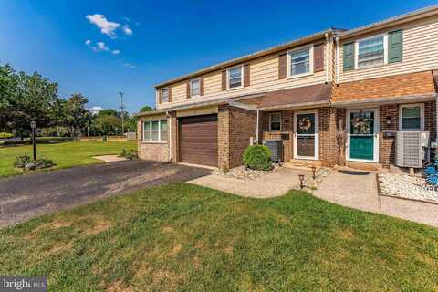 112 ORCHARD COURT, ROYERSFORD, PA 19468