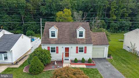 24 THOMAS JEFFERSON BOULEVARD, NEWARK, DE 19702