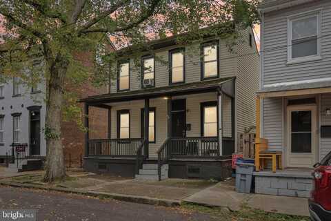 418 WALNUT STREET, POTTSTOWN, PA 19464