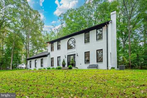 8225 HAWKINS CREAMERY ROAD, GAITHERSBURG, MD 20882