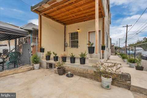 2882 EMERALD STREET, PHILADELPHIA, PA 19134