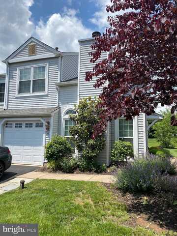 32 SKYVIEW WAY, NEWTOWN, PA 18940