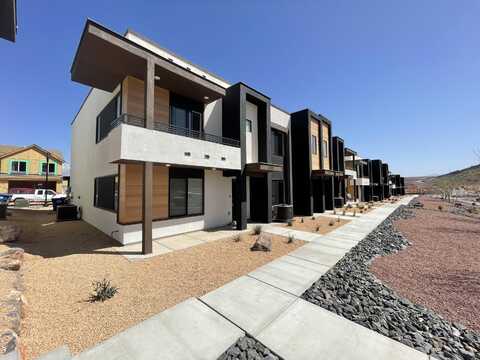 3312 E Elkhorn LN, Washington, UT 84780