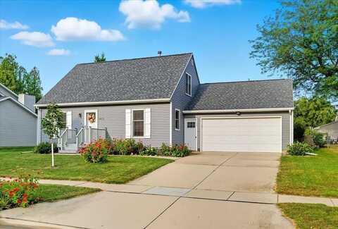 545 Fireside Drive, Cedar Falls, IA 50613