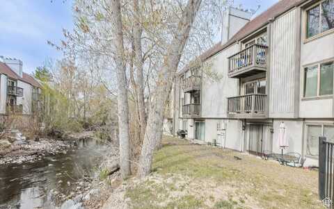440 E CREEKSIDE, Murray, UT 84107