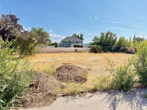 714 S 900 E, Orem, UT 84097