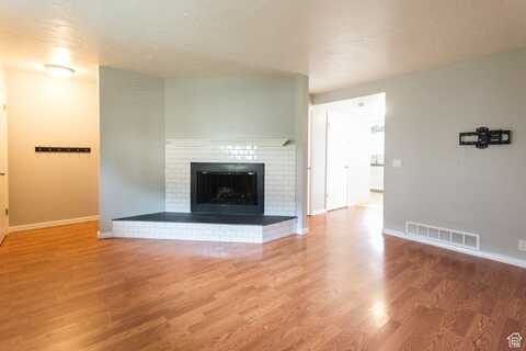 7265 S 1950 E, Cottonwood Heights, UT 84121