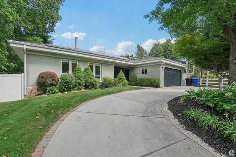 2451 E MURRAY HOLLADAY S, Holladay, UT 84117