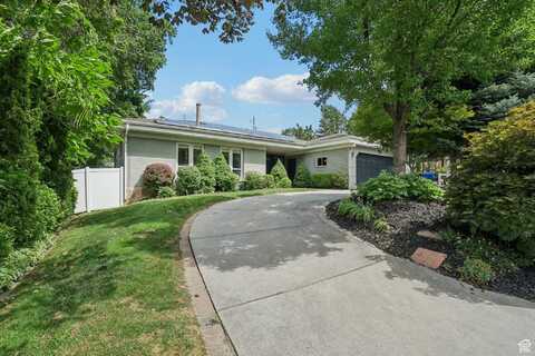 2451 E MURRAY HOLLADAY S, Holladay, UT 84117