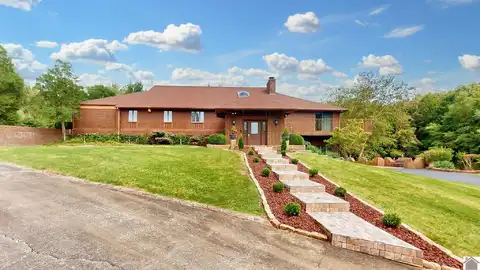 5082 Poplar, Metropolis, IL 62960