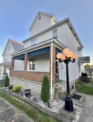 539 Pine St, Mt Pleasant Boro, PA 15666