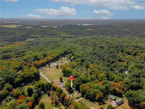 454 Muddy Creek Dr, Brady Twp, PA 16057