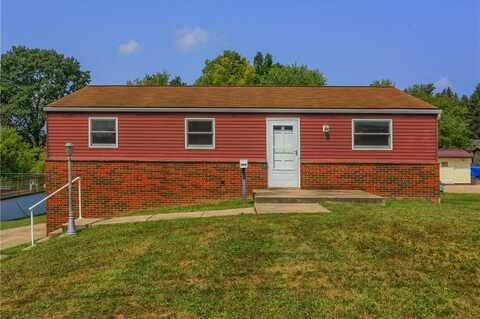 505 3rd St, Oakdale, PA 15071