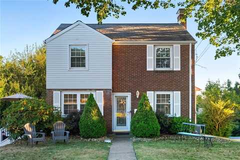 632 Lochinvar Dr, McCandless, PA 15237
