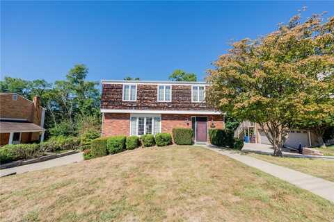 2838 Castleview Dr, Baldwin Boro, PA 15227