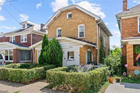 1420 Bellaire Pl, Brookline, PA 15226
