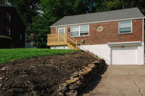 216 Calmar Dr, Verona, PA 15147
