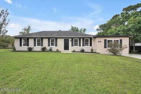 1009 Fitzgerald Drive, Wilmington, NC 28405