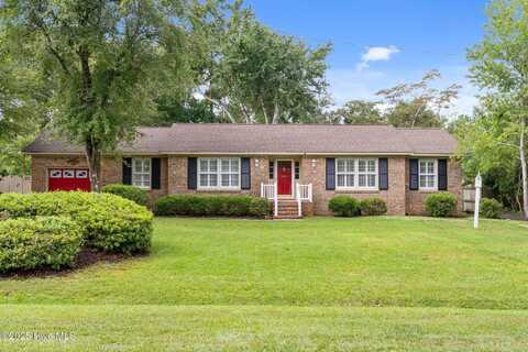 3938 Sweetbriar Road, Wilmington, NC 28403