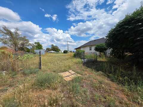 709 McPherson Street, Estelline, TX 79233