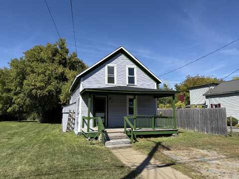 18 Hill Street, Keeseville, NY 12944