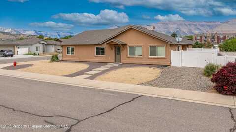 140 Anvil Lane, Parachute, CO 81635